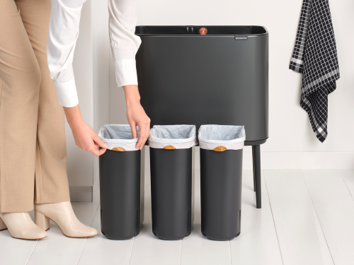 233586 Kvalitní odpadkový koš BO TOUCh BIN 3x11 l koš šedý na tříděný odpad od Brabantia (5)